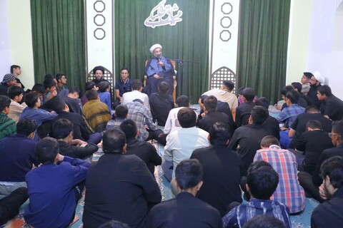 برگزاری درس اخلاق در دوره میثاق طلبگی حوزه علمیه استان یزد