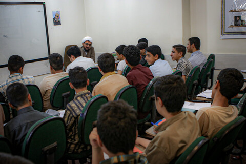 تصاویر/بخشی از روز دوم دوره میثاق طلبگی حوزه علمیه استان همدان