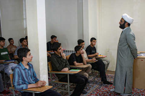 تصاویر/بخشی از روز دوم دوره میثاق طلبگی حوزه علمیه استان همدان