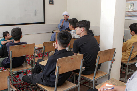 تصاویر/بخشی از روز دوم دوره میثاق طلبگی حوزه علمیه استان همدان