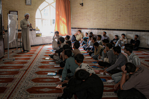 تصاویر/بخشی از روز دوم دوره میثاق طلبگی حوزه علمیه استان همدان