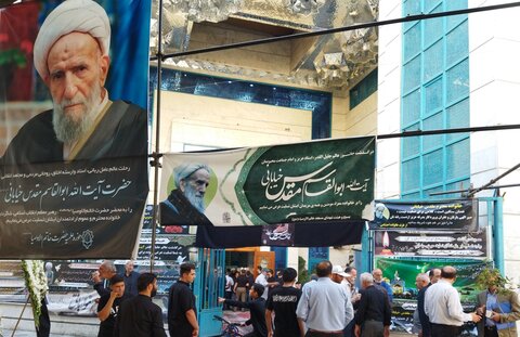 تصاویر/ مراسم ترحیم حجت الاسلام والمسلمین ابوالقاسم مقدس خیابانی، تولیت مدرسه علمیه خاتم الاوصیا(ع)