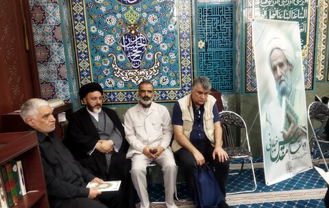 تصاویر/ مراسم ترحیم حجت الاسلام والمسلمین ابوالقاسم مقدس خیابانی، تولیت مدرسه علمیه خاتم الاوصیا(ع)