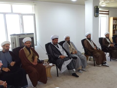 تصاویر/ نشست روحانیون شهرستان چهاربرج