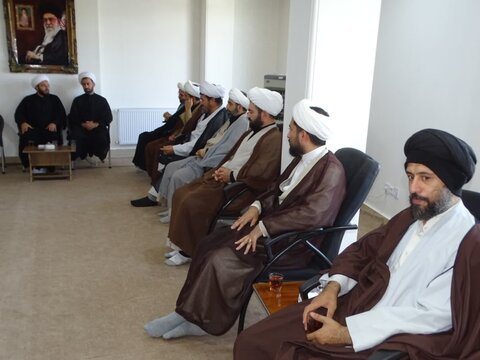تصاویر/ نشست روحانیون شهرستان چهاربرج