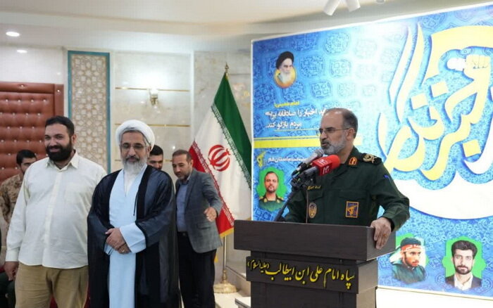 گزارشی از تکریم خبرنگاران در سپاه علی بن ابیطالب(ع) / جهاد تبیین؛ مأموریت مهم امروز رسانهها