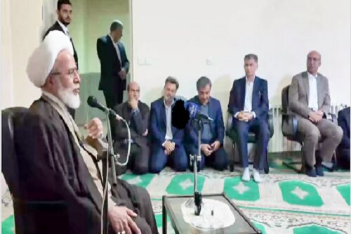 لزوم خدمت‌رسانی خالصانه مسئولان به مردم