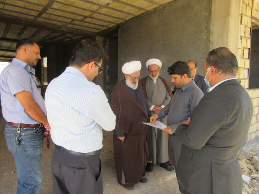 بازدید مدیرکل مرکز عمران حوزه‌های علمیه خواهران از پروژه عمرانی مدرسه علمیه ام‌ابیها(س) تفت+عکس