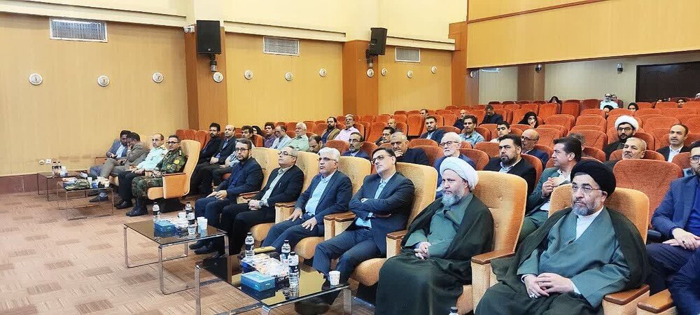 کوچکترین لغزشی در کار قضاوت فرد را گرفتار می کند+عکس