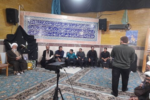 تصاویر/ آیین گرامیداشت هفتمین روز درگذشت طلبه  فاضل و جهادی کرمانشاهی