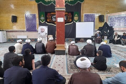 تصاویر/ آیین گرامیداشت هفتمین روز درگذشت طلبه  فاضل و جهادی کرمانشاهی