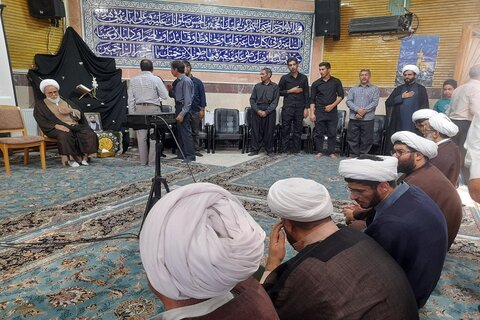 تصاویر/ آیین گرامیداشت هفتمین روز درگذشت طلبه  فاضل و جهادی کرمانشاهی