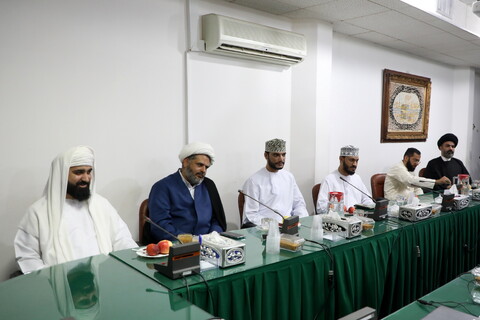 تصاویر/ دیدار امام جمعه شهر صحار عمان با آیت الله رجبی