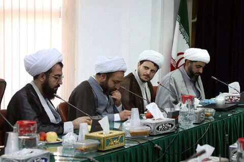 تصاویر/ دیدار امام جمعه شهر صحار عمان با آیت الله رجبی