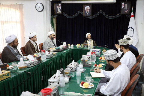 تصاویر/ دیدار امام جمعه شهر صحار عمان با آیت الله رجبی