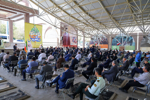 تصاویر | برگزاری آیین غبارروبی گلزار شهدا و تجدید میثاق با آرمان‌های انقلاب و شهدا به مناسبت هفته دولت در تبریز