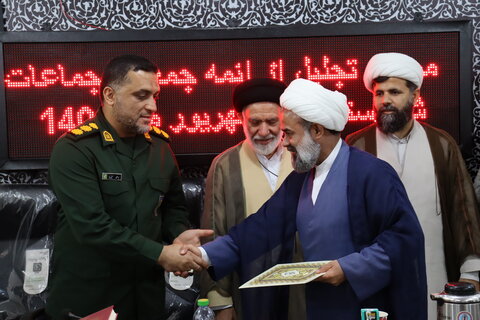 تصاویر/ تجلیل از ائمه جمعه و جماعات شهرستان دیر