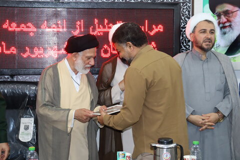 تصاویر/ تجلیل از ائمه جمعه و جماعات شهرستان دیر