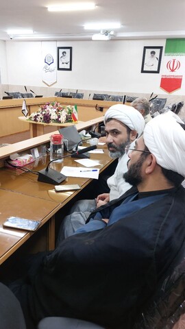 تصاویر| نشست کارگروه فلسفه و امتداد اجتماعی دبیرخانه حوزه پیشرو و سرآمد در اصفهان