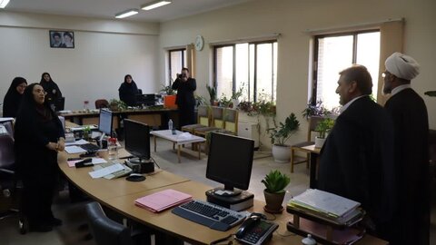 تصاویر/ دیدار نماینده ولی‌فقیه در استان با مدیران و کارکنان استانداری سمنان