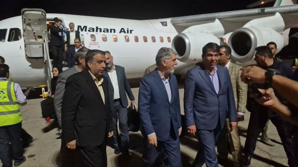 وزیر فرهنگ و ارشاد اسلامی وارد کرمان شد+تصاویر