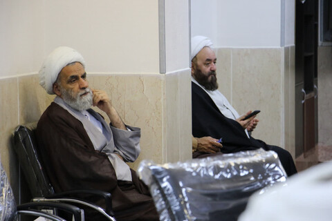 تصاویر|نشست ماهانه مدیران مدارس علمیه اصفهان