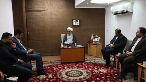 تصاویر/ دیدار نماینده ولی‌فقیه در استان سمنان با رئیس سازمان امور مالیاتی کشور