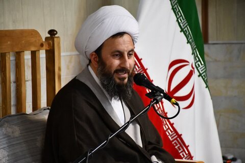 تصاویر/ هفتادمین جلسه از سلسله جلسات تفسیر قرآن کریم در خوی