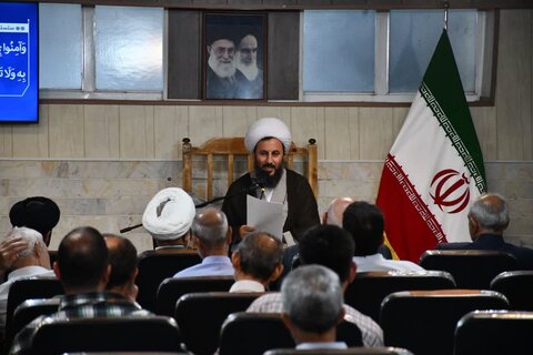 تصاویر/ هفتادمین جلسه از سلسله جلسات تفسیر قرآن کریم در خوی