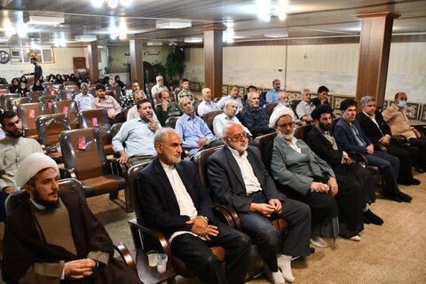 تصاویر/ هفتادمین جلسه از سلسله جلسات تفسیر قرآن کریم در خوی