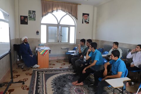 تصاویر/دوره میثاق طلبگی سال تحصیلی 1404_1405 طلاب جدیدالورود کردستان