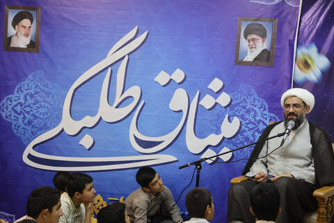 تصاویر / درس اخلاق امام جمعه همدان ویژه طلاب شرکت کننده در میثاق طلبگی