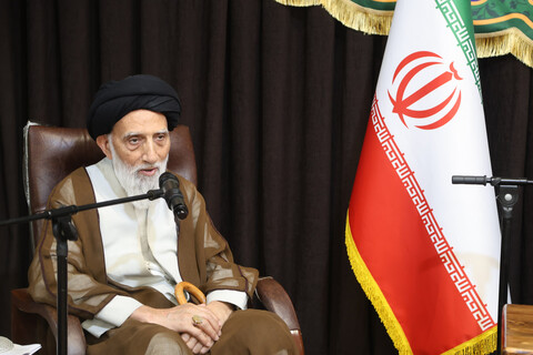 تصاویر /  نخستین جلسه شورای مشورتی و هماهنگی روحانیون موثر استان همدان