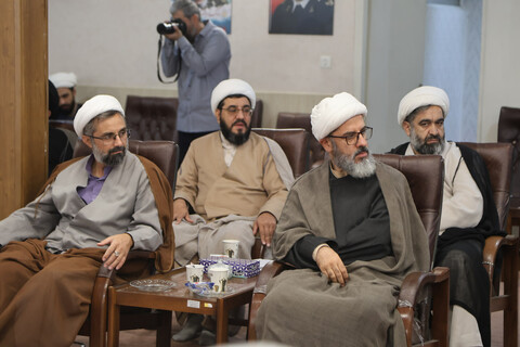 تصاویر /  نخستین جلسه شورای مشورتی و هماهنگی روحانیون موثر استان همدان