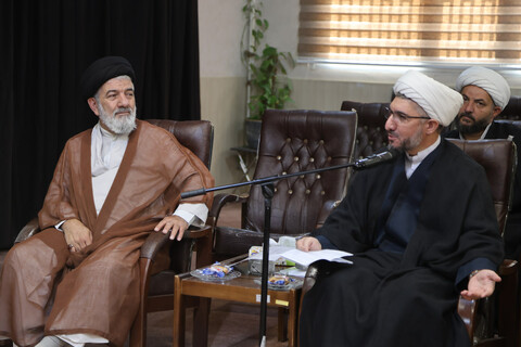 تصاویر /  نخستین جلسه شورای مشورتی و هماهنگی روحانیون موثر استان همدان