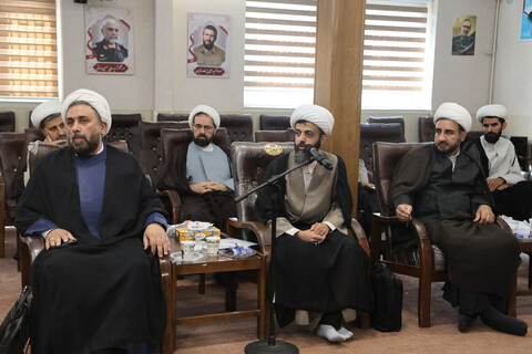 تصاویر /  نخستین جلسه شورای مشورتی و هماهنگی روحانیون موثر استان همدان