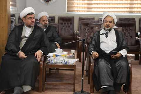 تصاویر /  نخستین جلسه شورای مشورتی و هماهنگی روحانیون موثر استان همدان