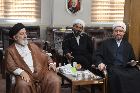 تصاویر /  نخستین جلسه شورای مشورتی و هماهنگی روحانیون موثر استان همدان