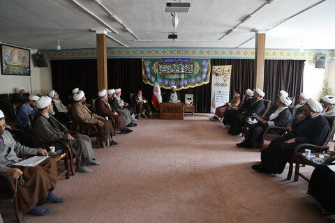 تصاویر /  نخستین جلسه شورای مشورتی و هماهنگی روحانیون موثر استان همدان