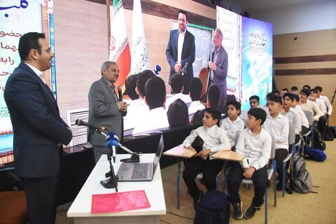 تصاویر/ ششمین اجلاسیه سراسری نماز دانش‌آموزی