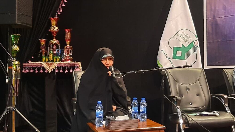 آموزش ۲۵۰۰ خادم و تولید آثار علمی و فرهنگی در کمیته خواهران اربعین