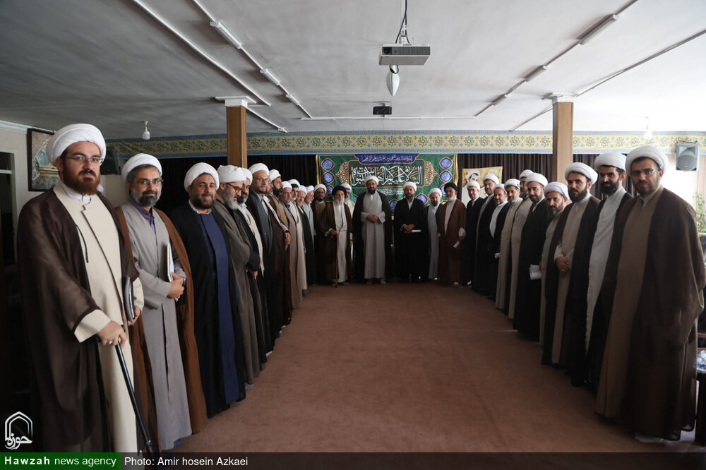 تصاویر /  نخستین جلسه شورای مشورتی و هماهنگی روحانیون موثر استان همدان