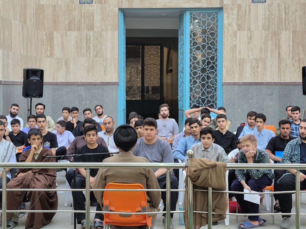 برگزاری دوره تربیتی «میثاق ۱» برای طلاب حوزه علمیه استان البرز