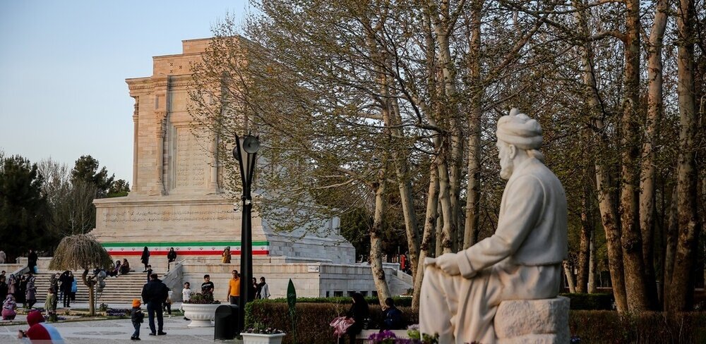 طنز یا توهین؟ مرز شوخی با مقدسات و اسطوره‌ها تا کجاست؟