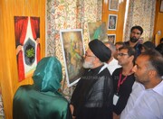 تصاویر/ کشمیر یونیورسٹی میں "قربانی، عشق اور عاشورہ کے فن پارے" آرٹ نمائش