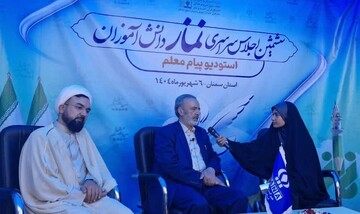 اقامه نماز جماعت در ۶۵هزار مدرسه