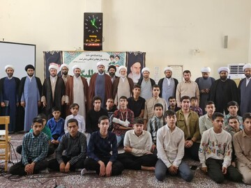 تصاویر/ اختتامیه طرح میثاق طلبگی در مدرسه علمیه امام باقر (ع) کامیاران