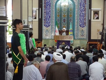 تصاویر/ آیین عبادی سیاسی نماز جمعه چهاربرج