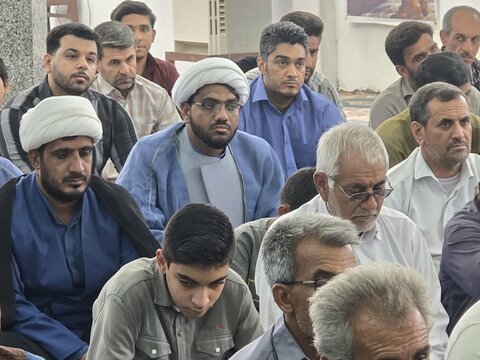 تصاویر/ اقامه نماز جمعه شهر ریگان