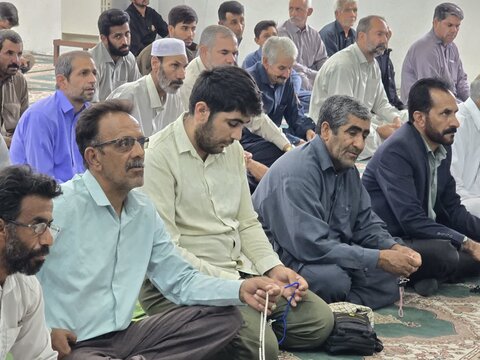 تصاویر/ اقامه نماز جمعه شهر ریگان